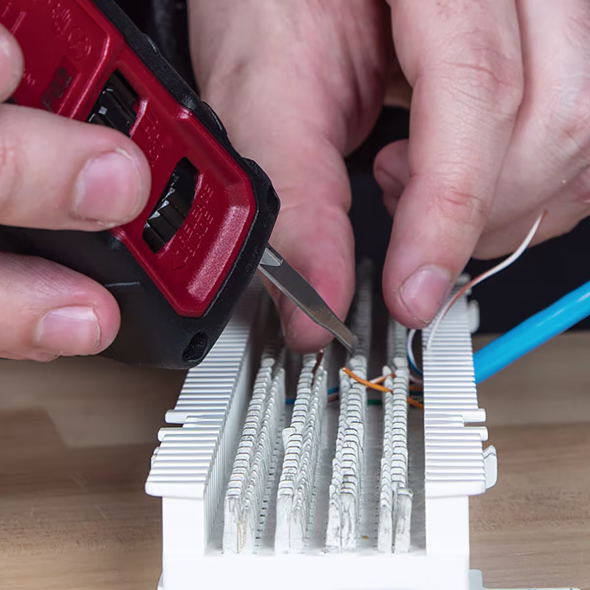 VDV427-300 HERRAMIENTA PONCHADORA DE IMPACTO 66-110 , KLEIN TOOLS