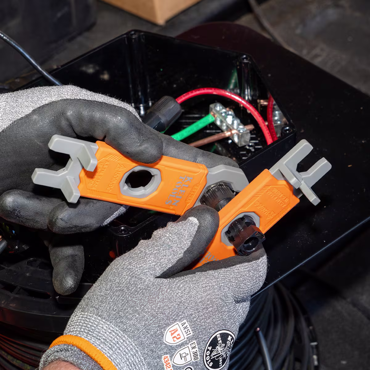 92919S Juego de herramientas solares para conexión fotovoltaica de 6 piezas, KLEIN TOOLS