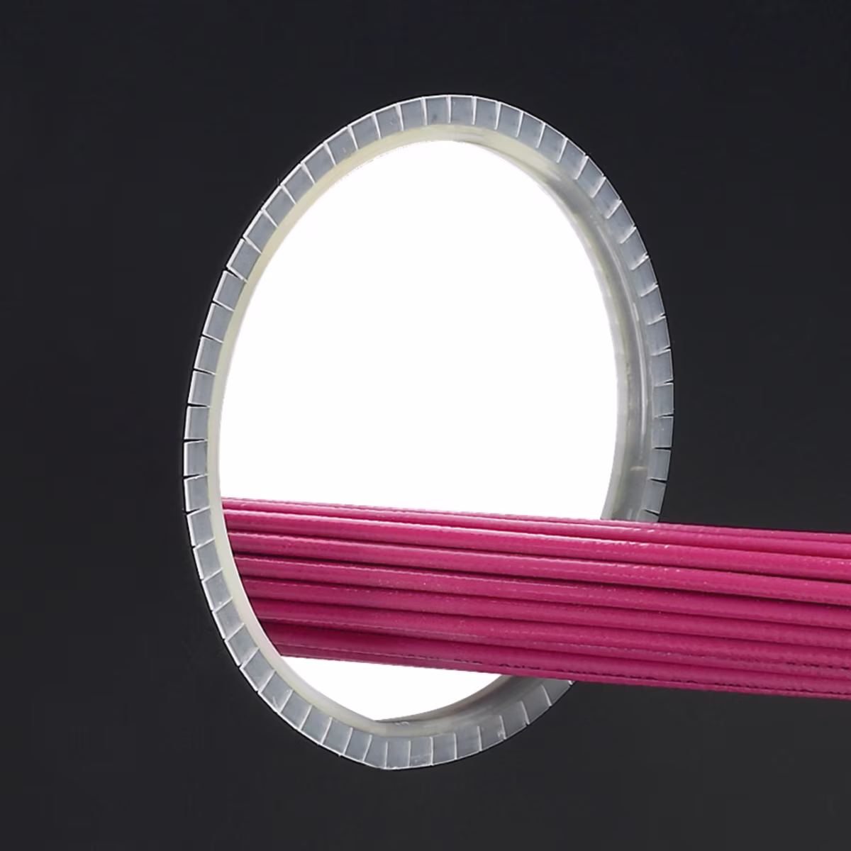 GEE144F-C0 RIBETE RANURADO OJAL .144" NEGRO