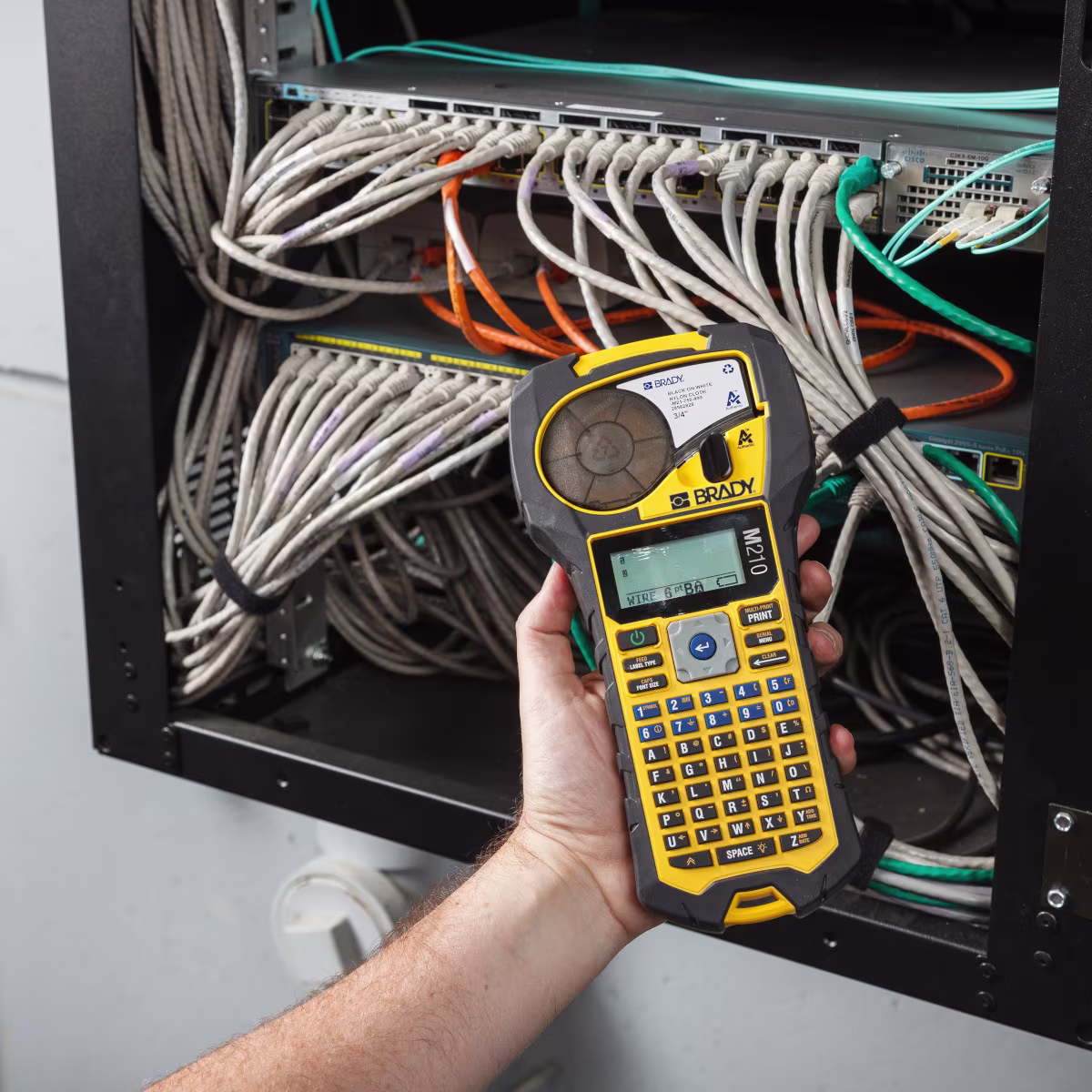 M210 IMPRESORA DE ETIQUETAS PORTATIL, PROT DE GOLPES BRADY