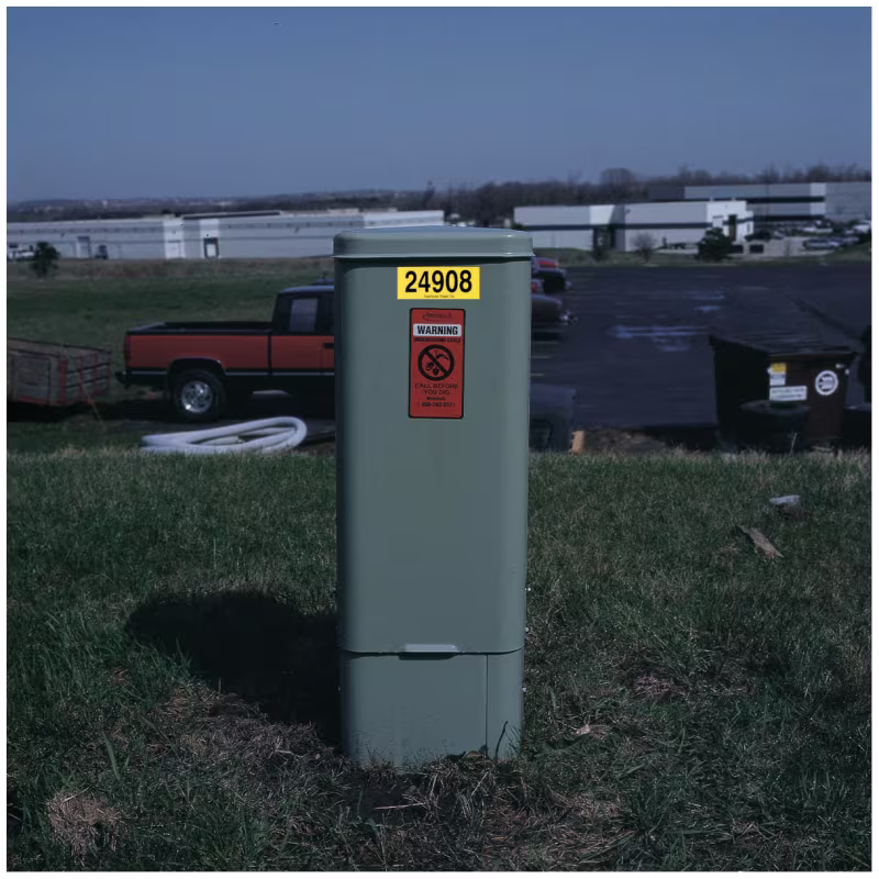 B30C-4000-584-SL ETIQUETA CONTINUA RETROREFLECTIVA 4inW x 50ftL PLATA BRADY