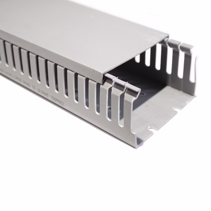 RPD-106006 CANALETA PVC RANURADA 4" X 2" X 2MTS CON SEPARACION DE 6MM, COLOR GRIS, CATCOM