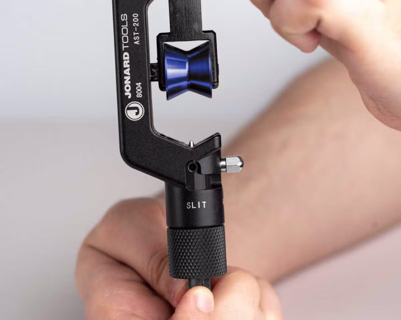 AST-200RB Cuchilla de repuesto para AST-200 CableSaber� (paquete de 2)