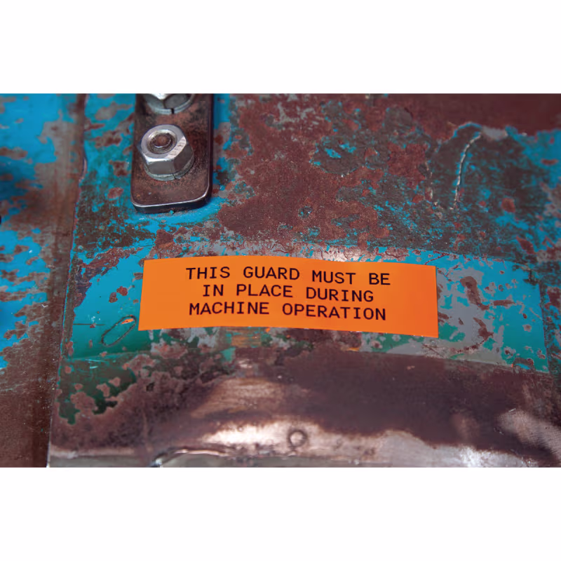 M21-500-595-OR CARTUCHO DE ETIQUETAS VINIL 0.5inW x 21ftL NEGRO S/ANARANJADO BRADY