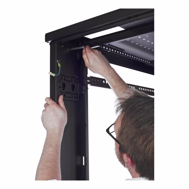 AR2400FP1 GABINETE DE PISO NETSHELTER SV 42U 600mm X 1060mm 2 PUERTAS (DESARMADO) APC