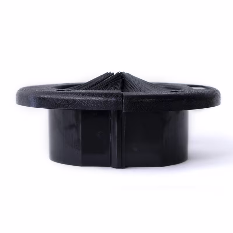 BG-02 PASACABLES REDONDO TIPO CEPILLO 3.75" DE DIAMETRO, CATCOM