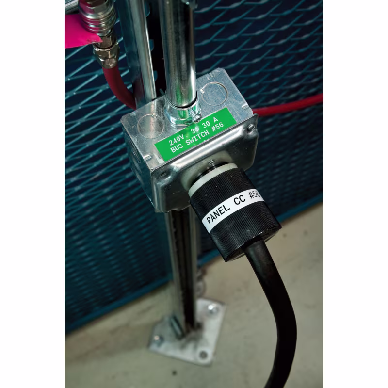 M4C-1000-595-GN-WT CINTA DE ETIQUETAS, VINIL, ADHESIVO PERMANENTE, TODO TIPO DE CLIMA, IMPRESIÓN PARA BMP41/BMP51/M511/M510, 1" BLANCO SOBRE VER VERDE