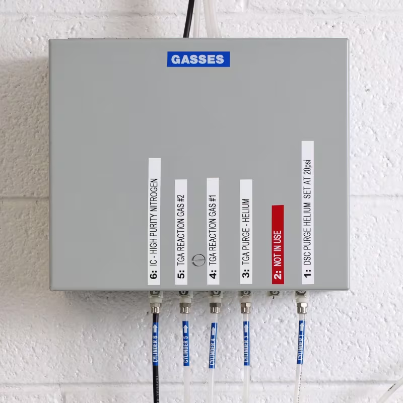 B30C-1125-595-WT ETIQUETA CONTINUA POLIESTER 1.125inW x 100ftL IN/OUTDOOR BLANCA BRADY