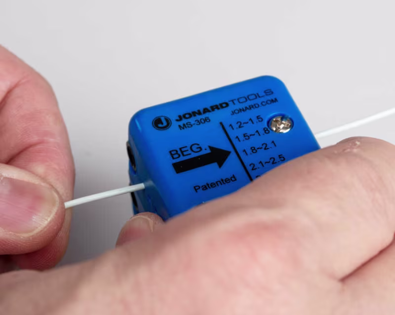 MS-306 PELADORA LONGITUDINAL Y DE ANILLO  (DECAPADORA) PARA BUFFER DE 1.2 - 3.3mm