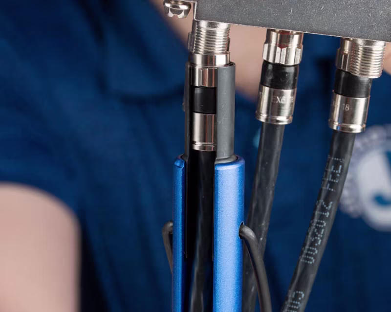 TTS-716 HERRAMIENTA COMBO PARA INSTALAR/QUITAR TRAMPAS 