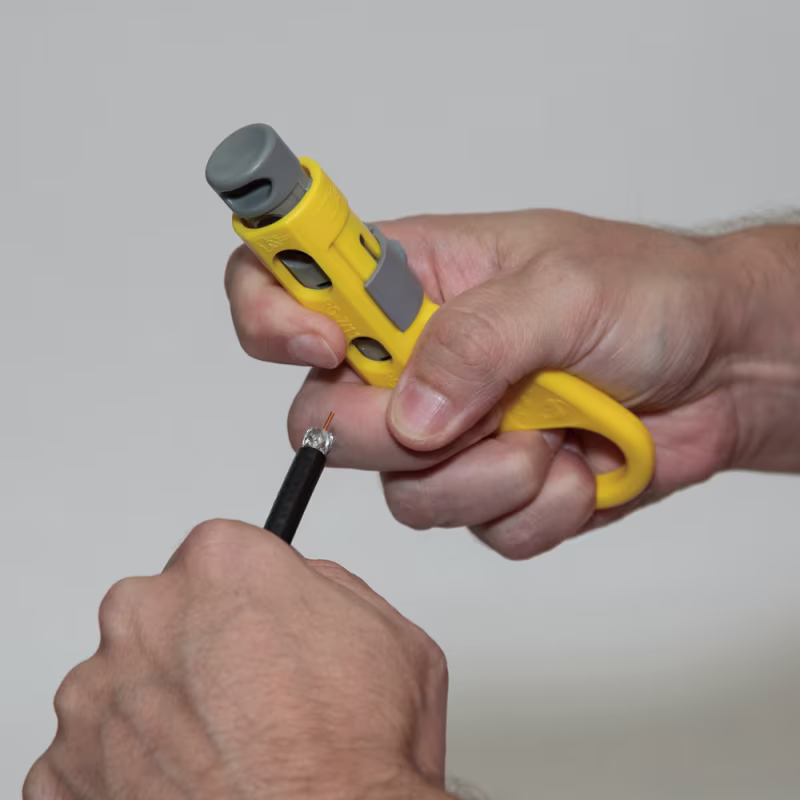 VDV110-095 HERRAMIENTA PELADOR DE CABLES COAXIALES RG59, RG6, RG6Q, RG11 Y RG7