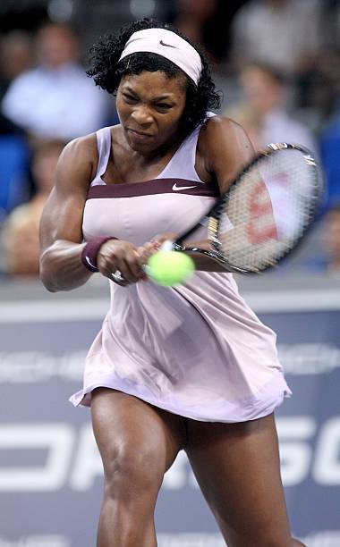 Serena Williams at Porsche Tennis Grand Prix 2007 Round 3 — purple Nike outfit
