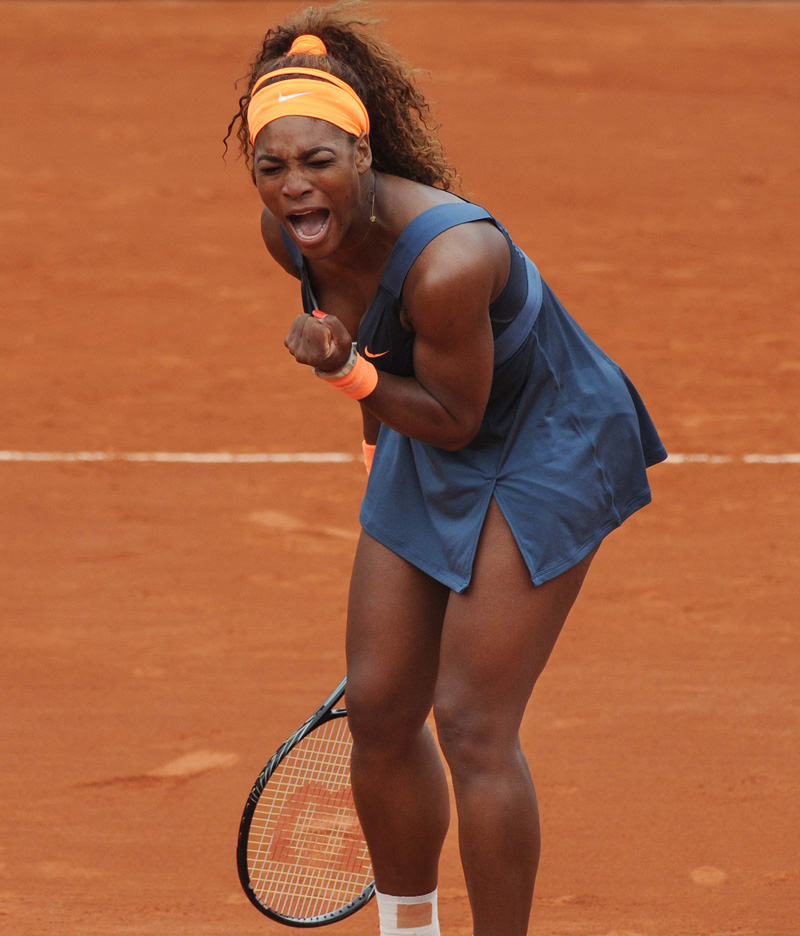 Serena Williams at Roland Garros 2013 Semi-Final — orange and blue Nike outfit