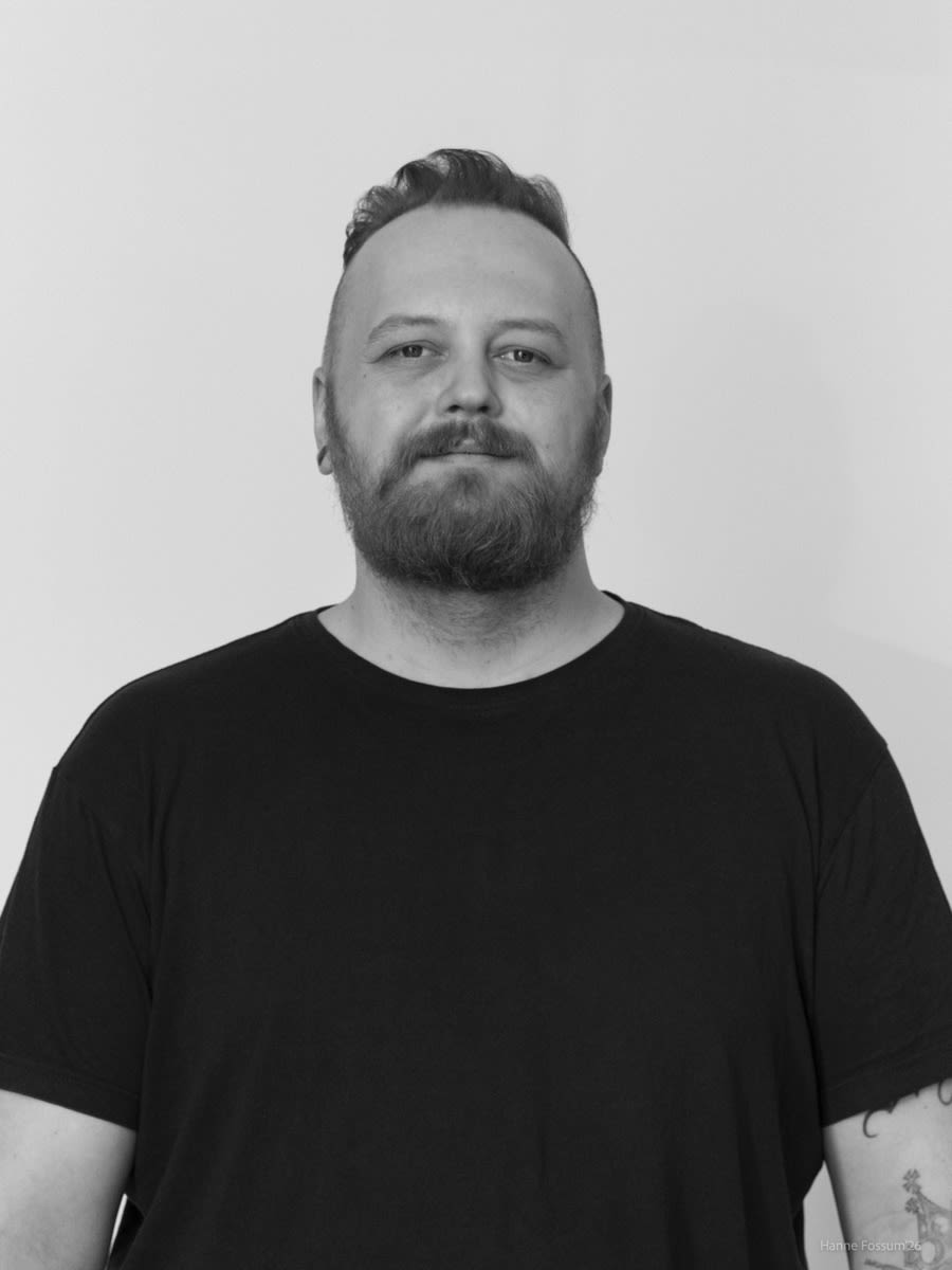 Fredrik B Fjeld