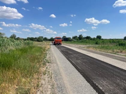 В Аксайском районе ведется ремонт дороги М-4 «Дон» – хутор Истомино