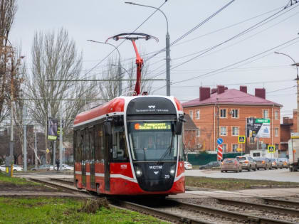 В Таганроге проверили работу трамваев на пяти маршрутах