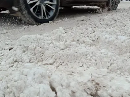 Трассу М-4 «Дон» замело снегом в Ростовской области