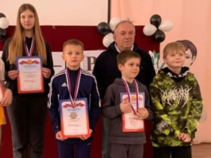 Шахматисты победители зональных соревнований