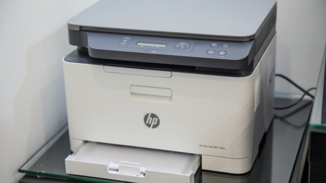What Printing Really Costs Your Business (And Why Nobody Tracks It)