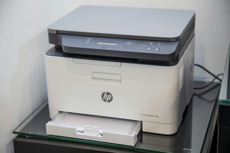 Business printing cost analysis and managed print solutions