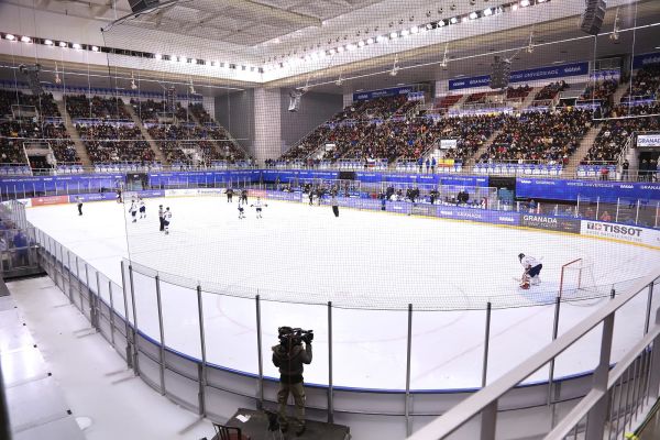 Ice Hockey Rinks | Industrial Frigo Ice USA | Ice & Snow Rides Manufacturer