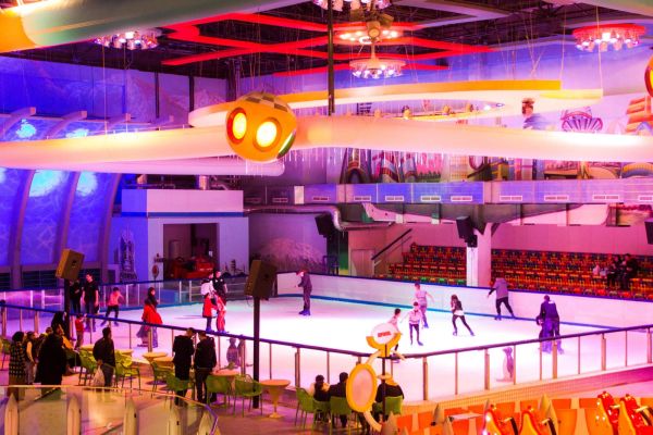 Indoor Ice Skating Rinks | Industrial Frigo Ice USA | Ice & Snow Rides Manufacturer