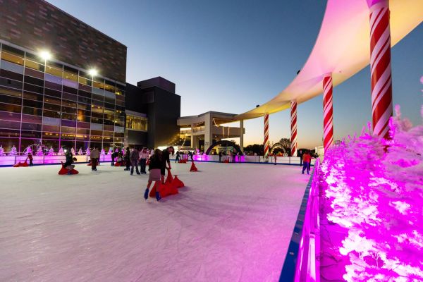 Outdoor Ice Skating Rinks | Industrial Frigo Ice USA | Ice & Snow Rides Manufacturer