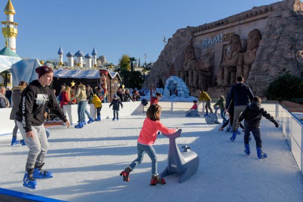 Portable Ice Skating Rinks for Rent | Industrial Frigo Ice USA | Ice & Snow Rides Manufacturer