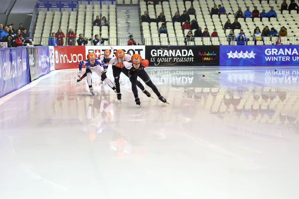 Speed Skating Rinks & Short Track | Industrial Frigo Ice USA | Ice & Snow Rides Manufacturer