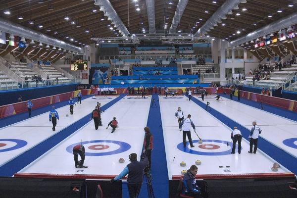 Curling Rinks  | Industrial Frigo Ice USA | Ice & Snow Rides Manufacturer