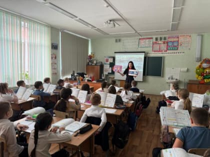 Сотрудники Госавтоинспекции Магнитогорска провели день профилактики в образовательных организациях