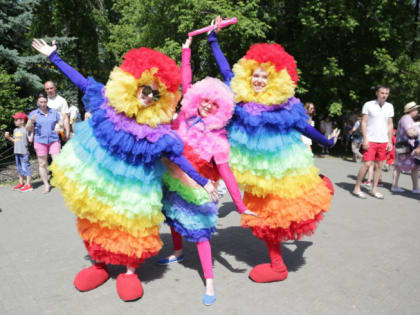 Организаторы фестиваля мороженого в Челябинске придумали, как избежать давки за бесплатным угощением