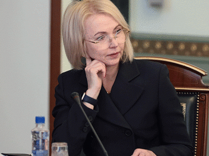 Вице-губернатор Гехт прокомментировала инцидент с детьми мигрантов в челябинской школе