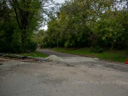 Благоустройство сквера имени Александра Логинова продолжается