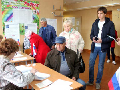 К 16:00 в Варненском районе пришла почти половина избирателей