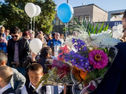 В этом году почти 600 тысяч детей записали в первый класс через Госуслуги