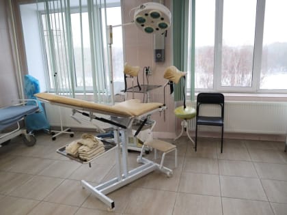Челябинские врачи удалили пациентке 20-килограммовую миому матки