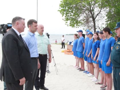 На челябинских пляжах дежурят 173 матроса-спасателя и полицейские