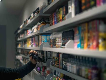 Продажа вейпов детям и подросткам официально запрещена