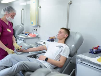 Подари частицу жизни: В ЮУрГУ прошел День донора