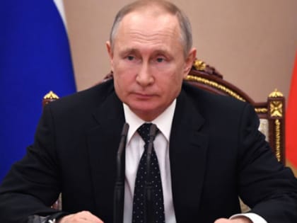 Президент Путин наградил медиков и спортсменов из Челябинской области