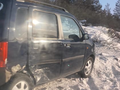 Сразу четыре легковушки столкнулись под Миассом