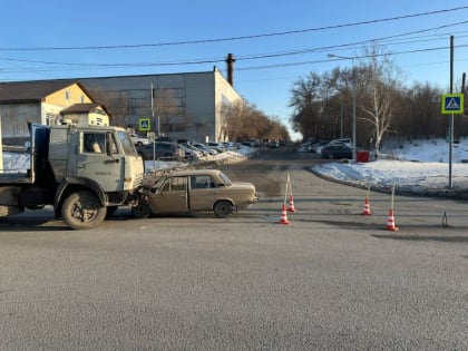 Сотрудники Госавтоинспекции установили обстоятельства ДТП с пострадавшим водителем