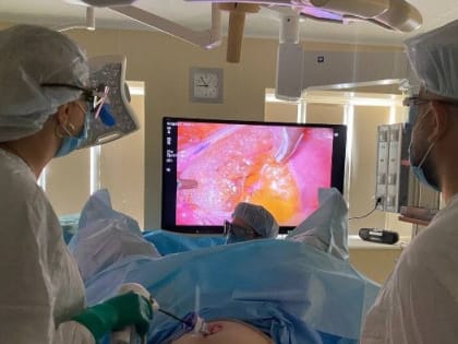 Челябинские онкогинекологи первыми на Урале повели операцию с объемным изображением