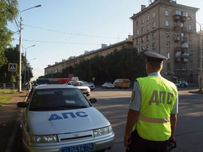 Все выходные в Магнитогорске будут проверять водителей