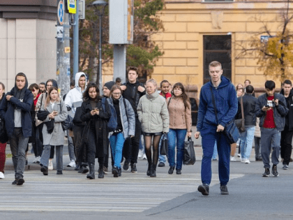 Челябинское Минцифры и частные инвесторы открыли бесплатную IT-школу для молодежи