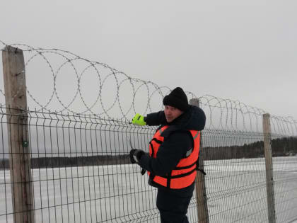 На акватории Иртяша атомщики «Маяка» установили новые инженерно-технические средства физзащиты, обеспечивающие безопасность Озерска и градообразующего предприятия