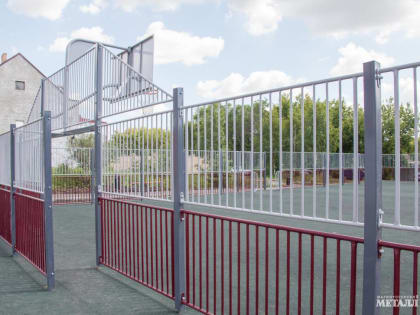 Вместо пустыря – игровая площадка