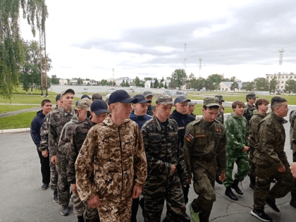 Старт 5-ой смены учебных сборов по основам военной службы по курсу ОБЖ на базе гвардейской Витебско-Новгородской дважды Краснознаменной танковой дивизии