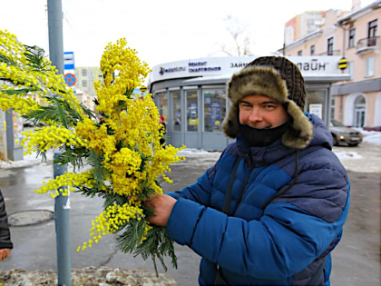 На 8 Марта погода подарит жительницам Южного Урала снег и гололедицу
